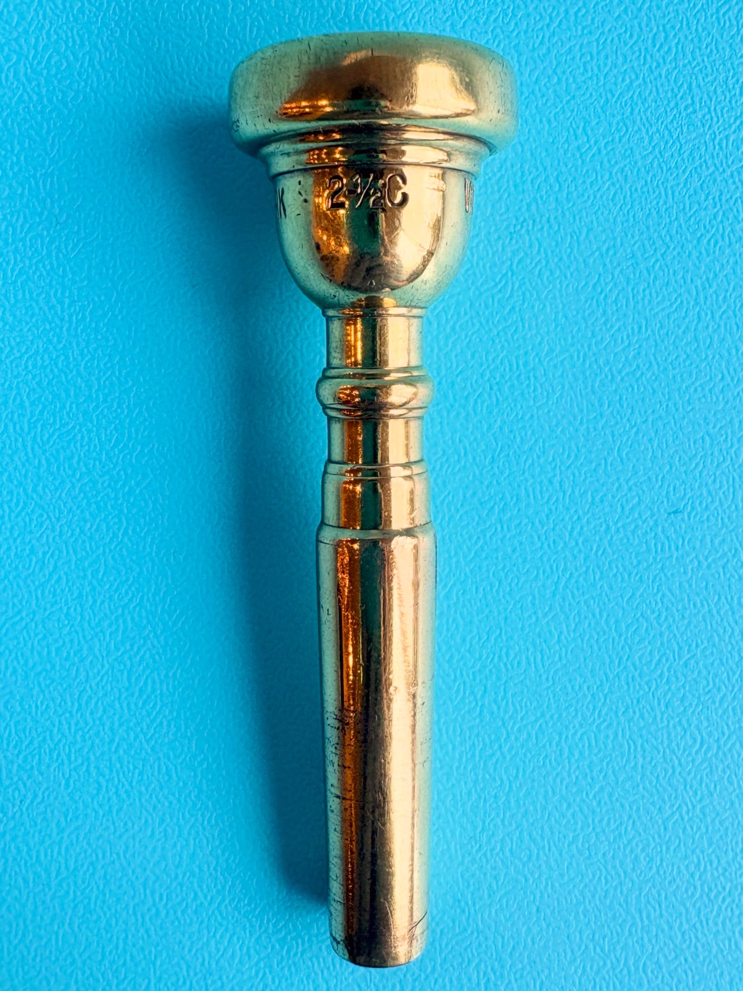 Vincent Bach Corp. New York 2 1/2C (2.5C) Trumpet Mouthpiece - Gold Plated
